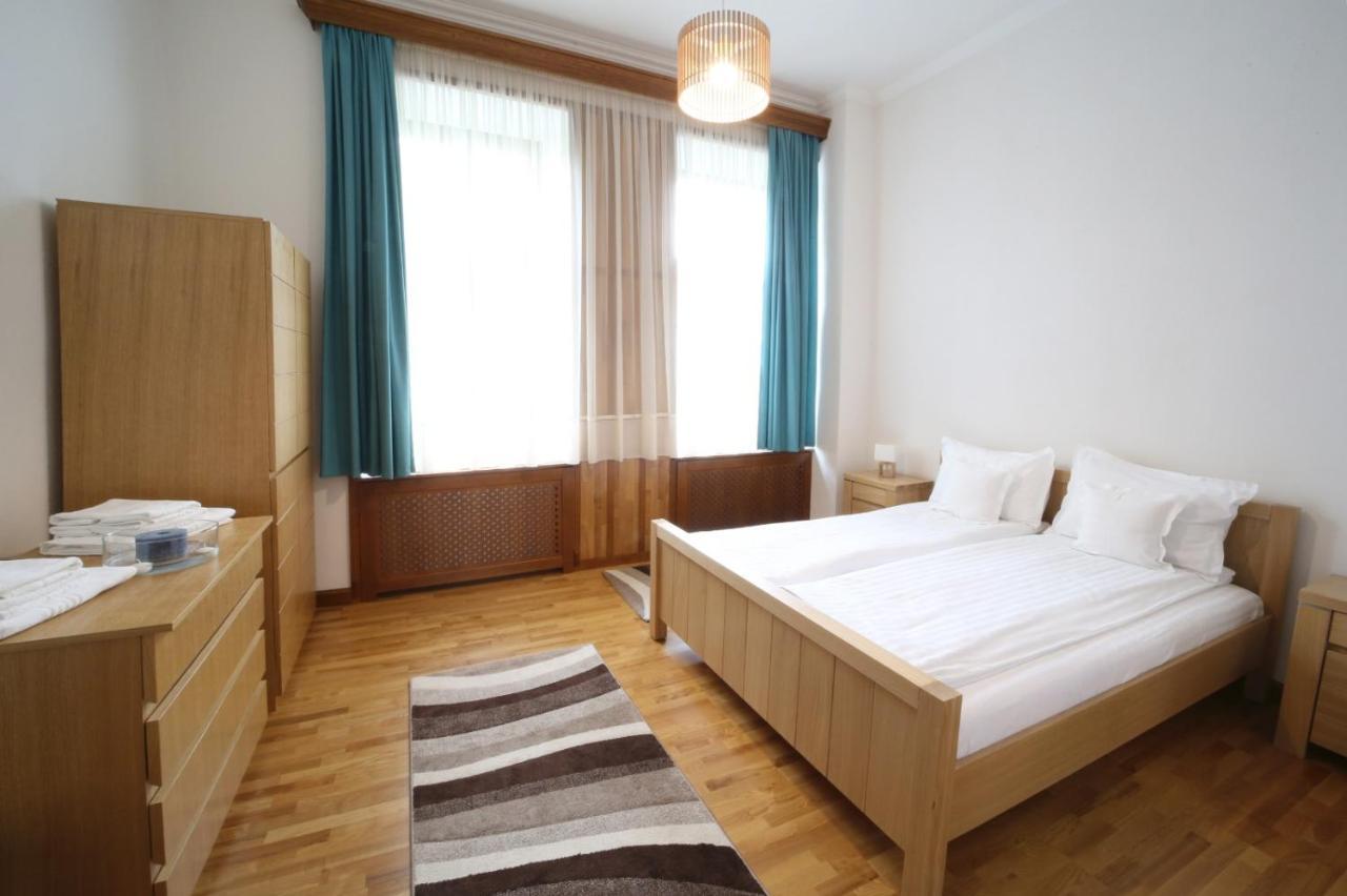 Virag Apartman Luxury Odorheiu Secuiesc Exteriér fotografie